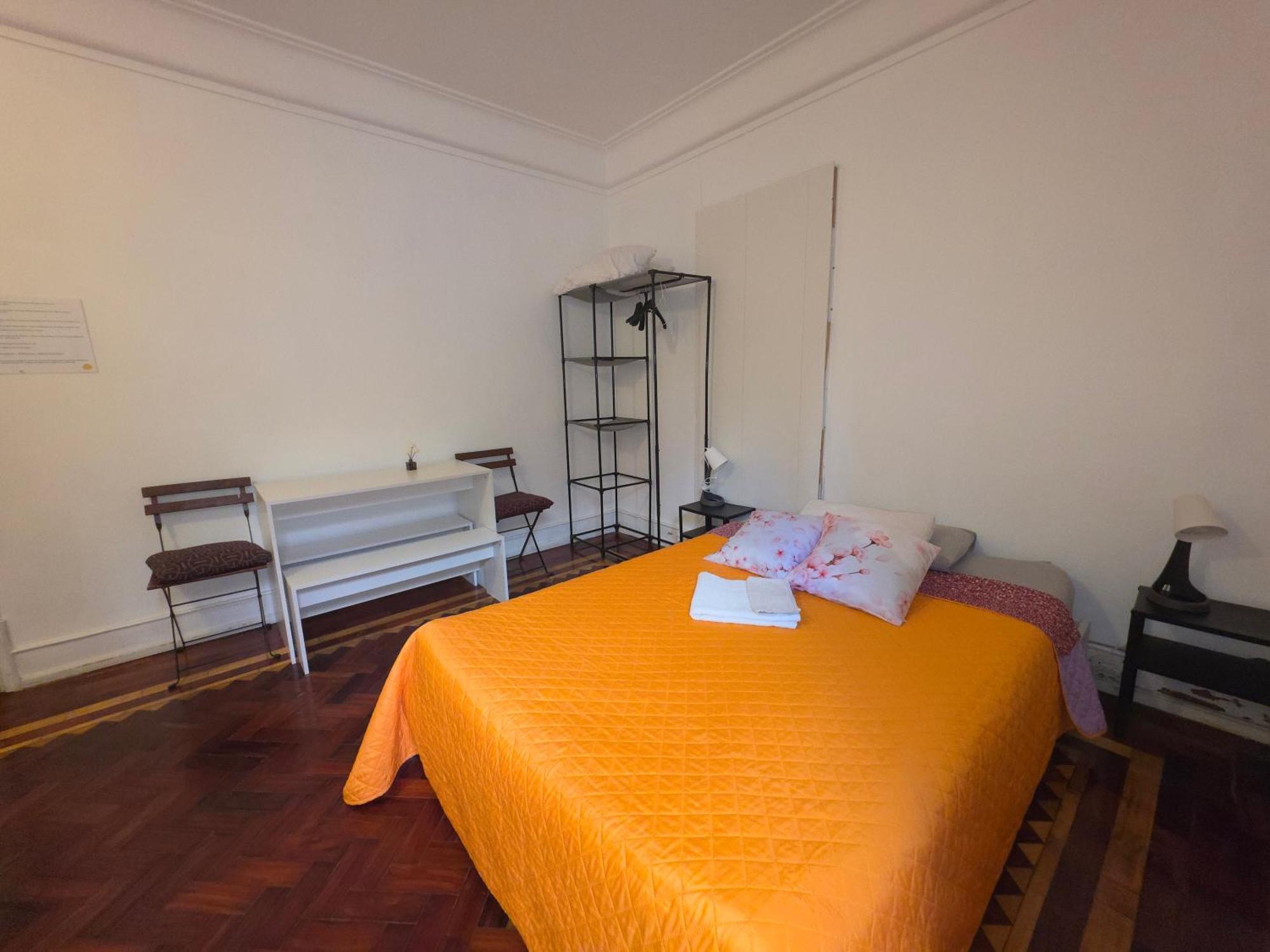 Mini Hostel In Lisbon — Photos 3